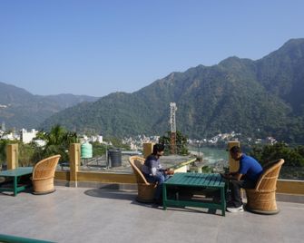 High Bank Peasants Cottage - Rishikesh - Balcony