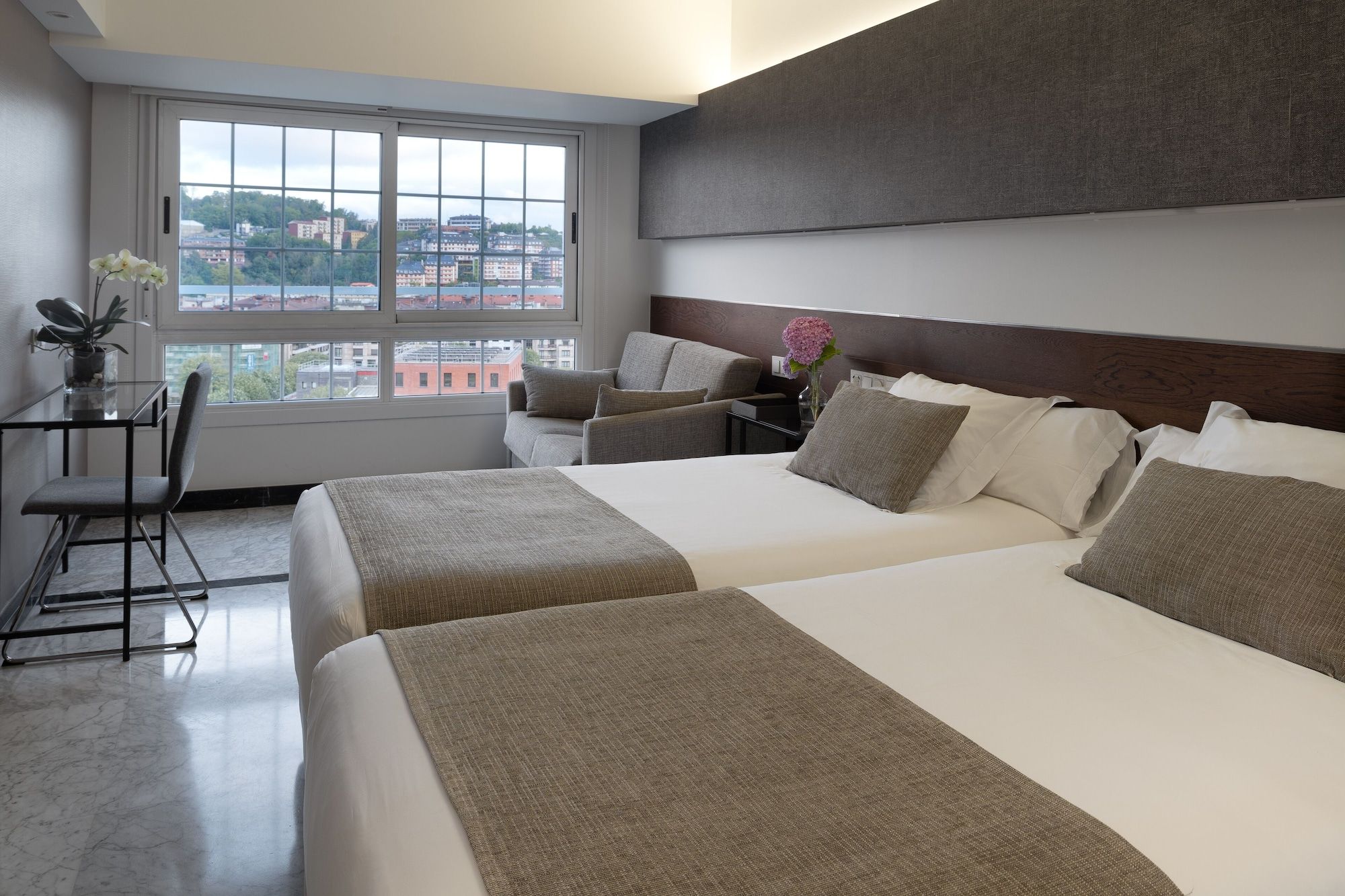 هوتل أفينيدا - سان سباستيان - غرفة نوم