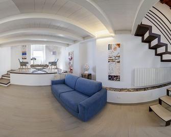 Le Maestranze Deluxe Rooms - Sciacca - Sala de estar