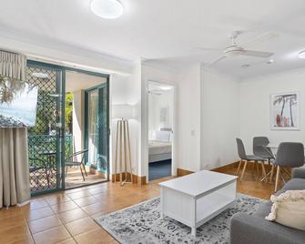 Central 1B Apartment in the Heart of Broadbeach! - Broadbeach - Salon