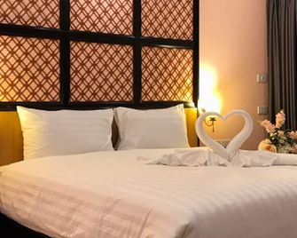 Phuket Chinoinn-Shaplus Certified - Phuket - Habitación