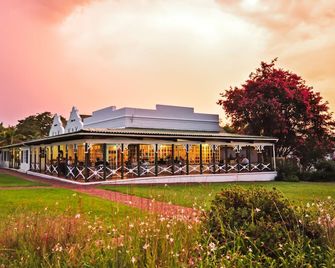 Tsitsikamma Village Inn - Stormsrivier