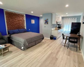 Quintessence Aparthotel - Los Angeles - Bedroom