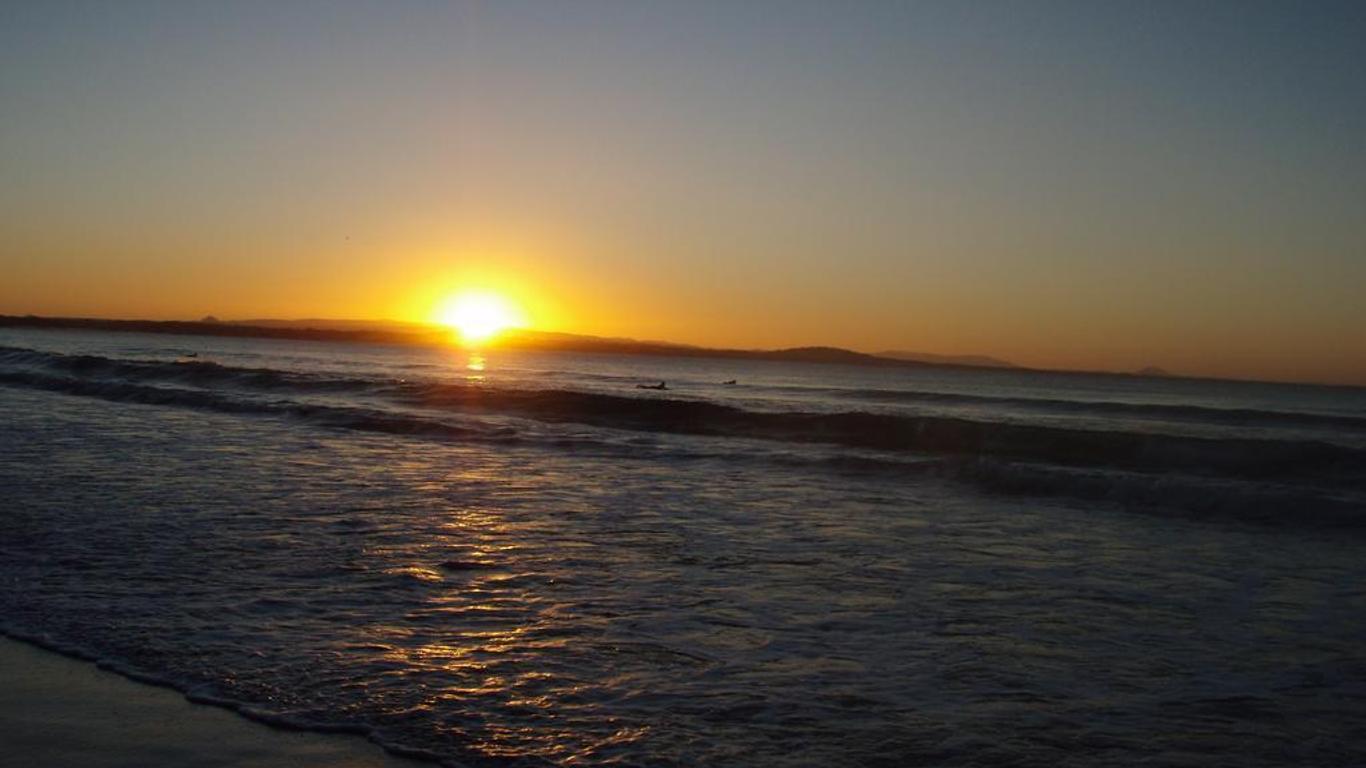Noosa North Shore Retreat