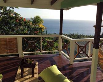 7th Heaven Kitchen & Cottage + Loft authentic Living & Cuisine @ Anse L'Ivronge - Choiseul - Balcony