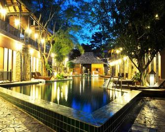 Koh Tao Beach Club - קו טאו - בריכה