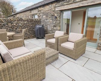 Lime Cottage - Cartmel - Patio