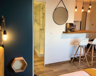 Family-oriented nice apartment - Courbevoie - Room amenity