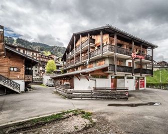 Janin 3 Charmant appartement rénové avec 2 chambres et espace cabine - Morzine