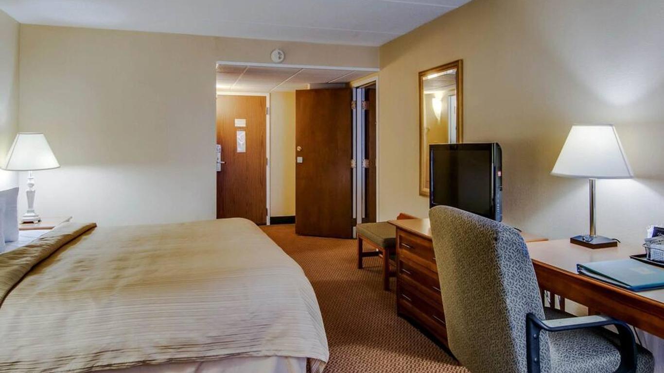Quality Hotel and Conference Center