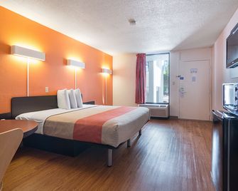 Motel 6 Newnan Ga - Newnan - Habitación