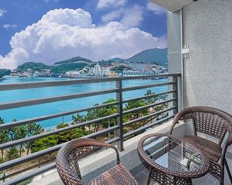 Yeosu Key West Resort - Yeosu - Balcón