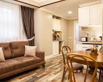 Meroddi Pera Flats - Istanbul - Living room