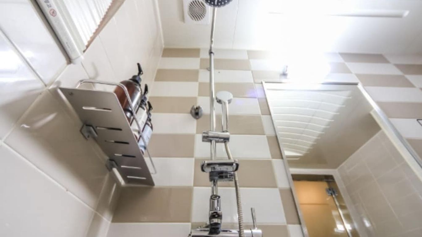 هوتل مومو جوس