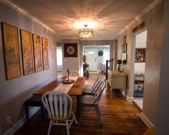 The Haven on Hill Ave - Owensboro - Dining room