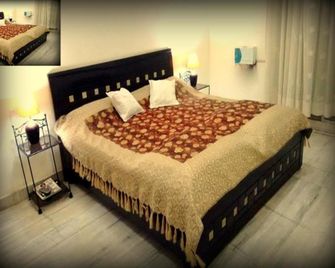 The Villa - Homestay - Ajmer - Bedroom