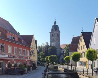 Ferienhaus in der Altstadt Memmingen Allgäu Bahnhofsnah - Memmingen - Gebäude