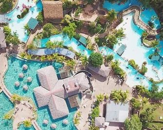 آي إم جي هوتل هيو كينتشي - ريو كوينت - حوض السباحة