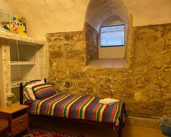 Antique Guest House - Nazaret - Habitación