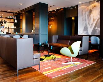Motel One Amsterdam - Amsterdam - Bar