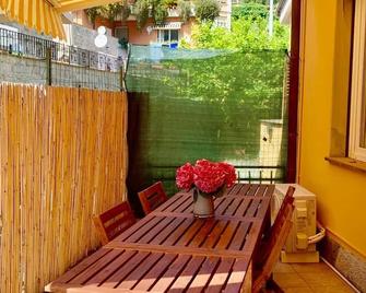 Paola Cosy Apartment with AC near best beaches - Monterosso al Mare - Balcon