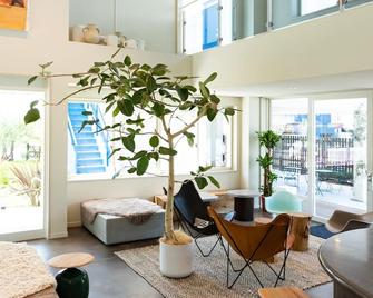 Kamome Slow Hotel The Compact - Awaji - Recepce
