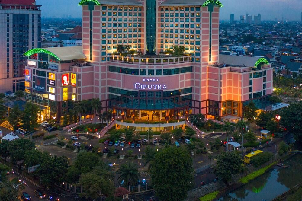 Hotel Ciputra Jakarta managed by Swiss-Belhotel International