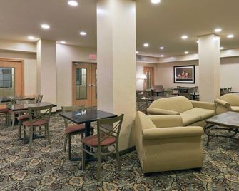 Holiday Inn Express & Suites Martinsville-Bloomington Area By IHG - Martinsville - Lounge