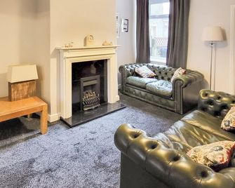 3 bedroom accommodation in Haverigg, near Millom - Millom - Wohnzimmer