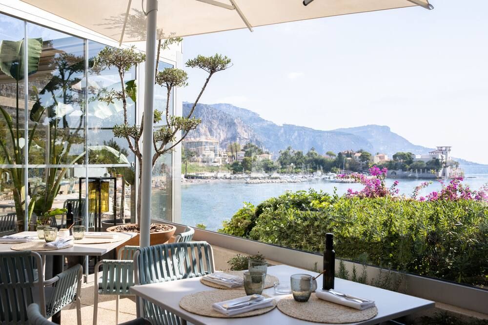 هوتل رويال ريفيرا