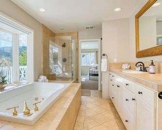 Sonoma Sunshine by Avantstay Countryside - Glen Ellen