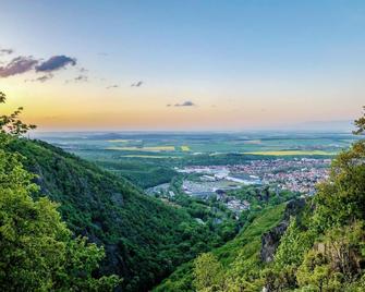 ميديان هوتل جارني - ويرنيغرود - شاطئ
