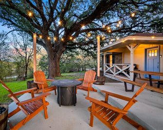 Roadrunner Ranch Remodeled 3/2 - Weatherford - Patio