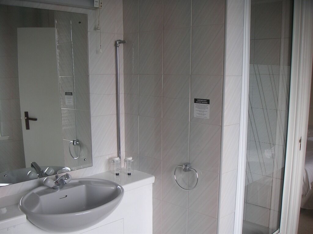 The Bridge Hotel - Scunthorpe - Badkamer