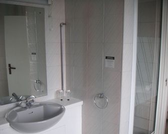 The Bridge Hotel - Scunthorpe - Badkamer