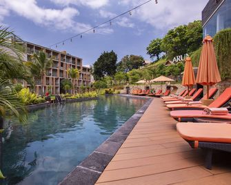 Aruna Senggigi - Senggigi - Piscina