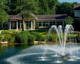 Swan Lake Resort - Plymouth - Gebouw