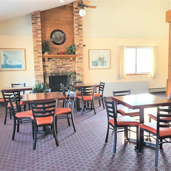 Restaurant view of AmeriVu Inn and Suites - Avon