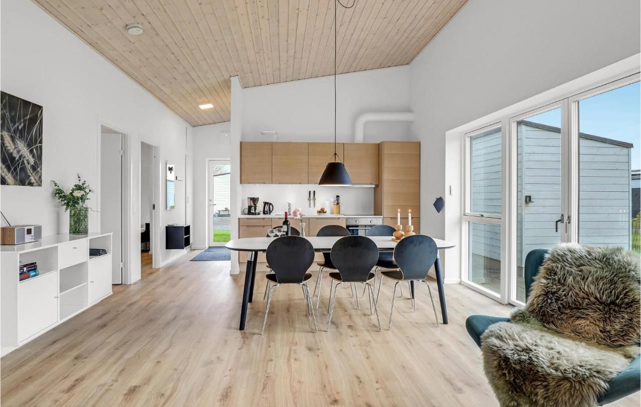 3 Bedroom Beautiful Home in Nexoe – Snogebæk