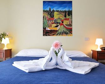 Two-room Plus in the city center with private parking - Arezzo - Bedroom