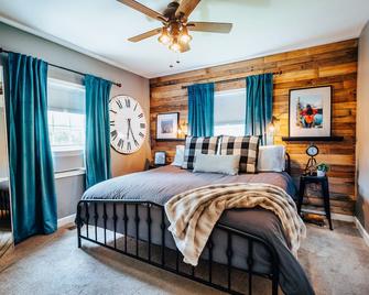 West Davis Mill - Culpeper - Bedroom