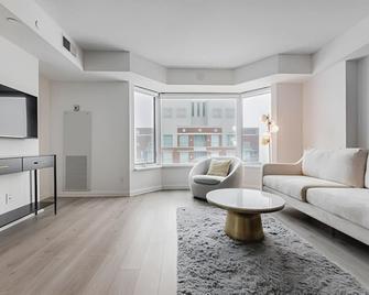 أفالون سويتس يوركفيل - تورونتو - غرفة معيشة