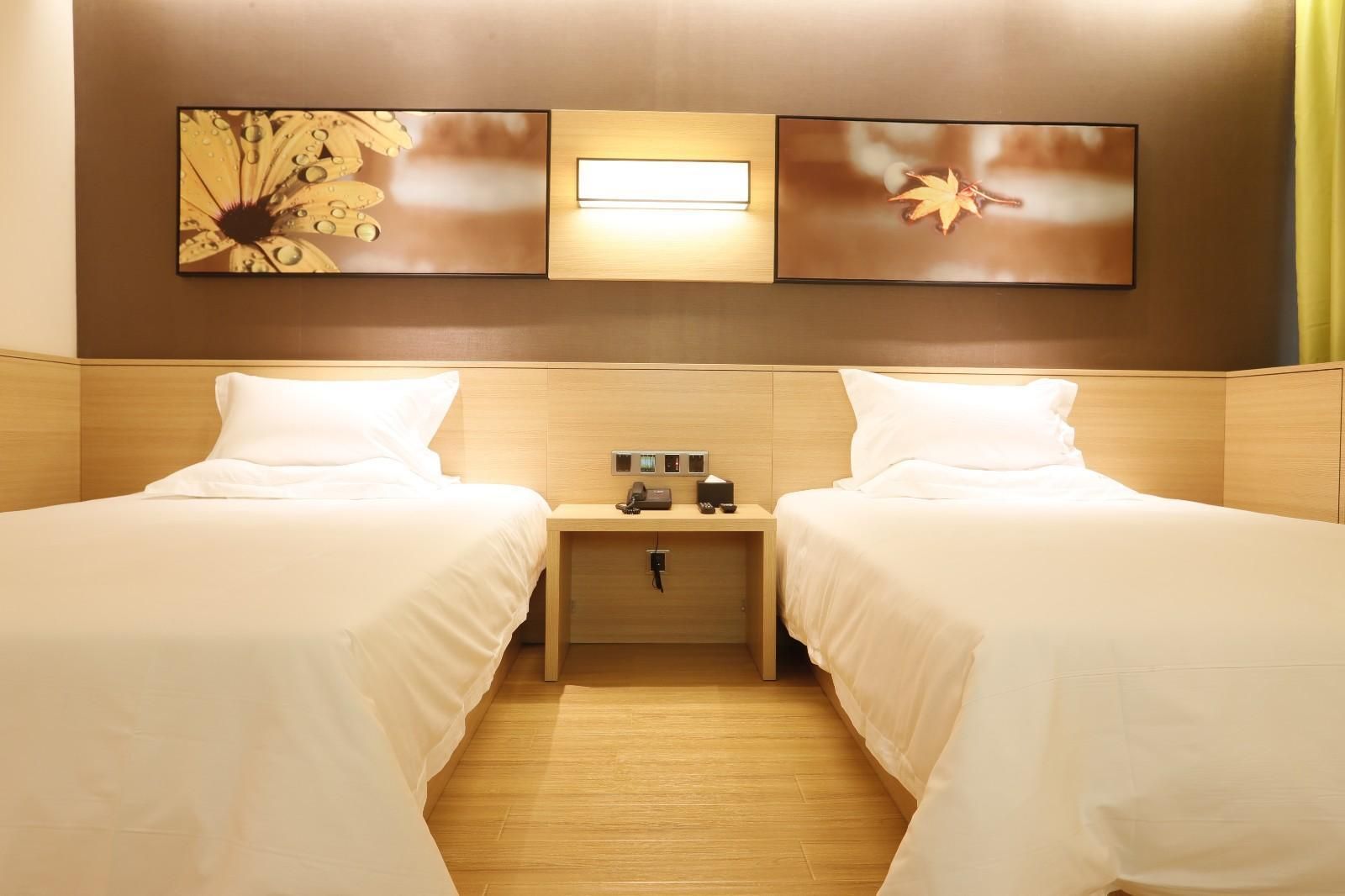 Iu Hotel Dunhuang Municipal Square - זי'יוצ'ואן - חדר שינה
