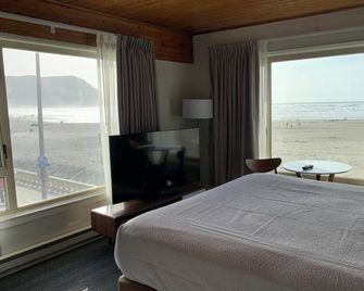 The Ocean Front at Seaside - Seaside