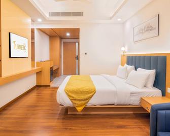 Hotel Turmeric - Erode - Bedroom