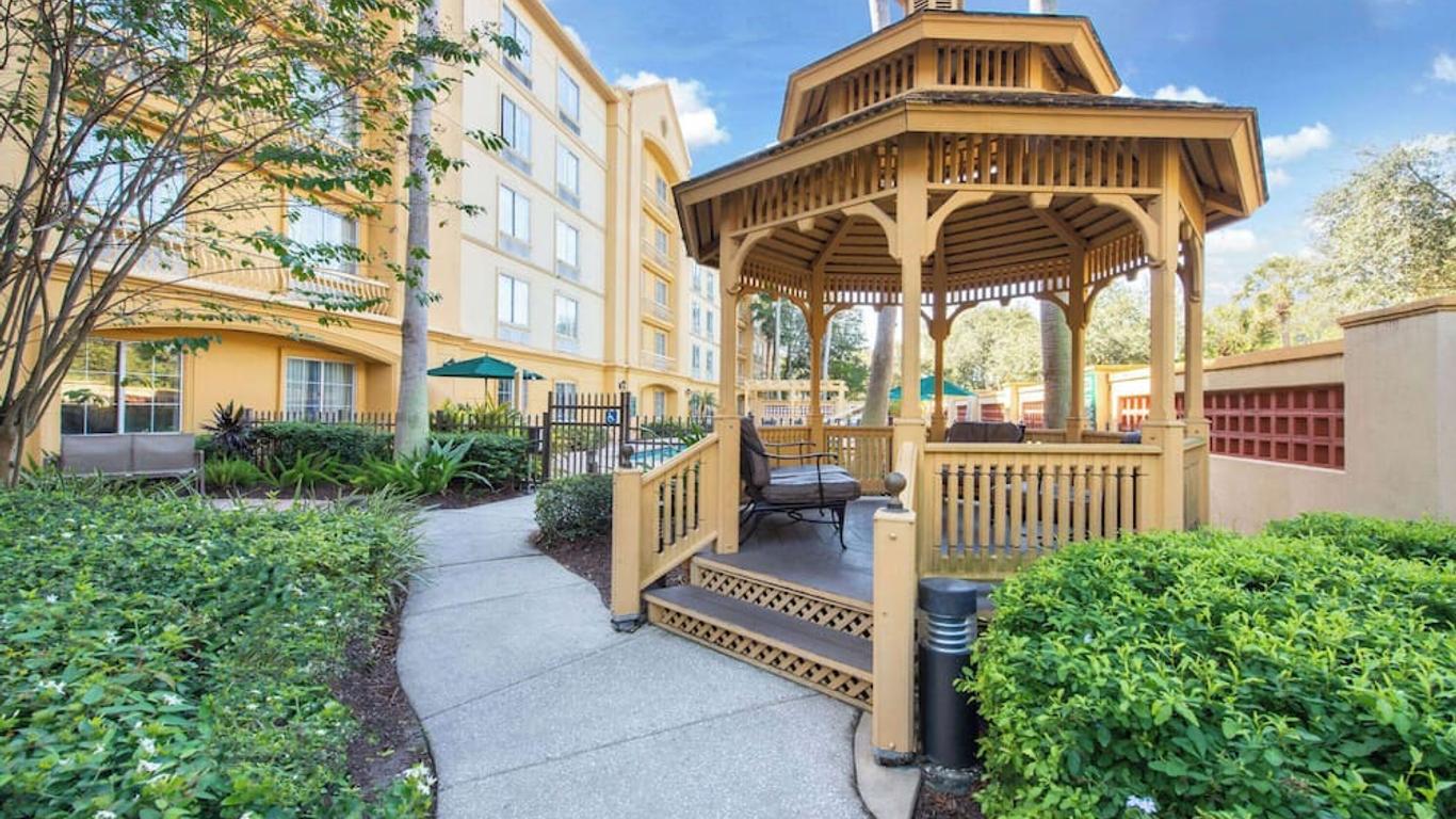 ลากินตา อินน์แอนด์สวีทส์ บายวินด์แฮม แทมปา แบรนดอน รีเจนซีพาร์ค