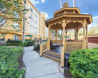La Quinta Inn & Suites by Wyndham Tampa Brandon Regency Park - Brandon - Annehmlichkeit