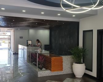 Youkoso Hotel Boutique - טיחואנה - דלפק קבלה