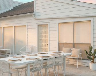 Cozy Private Suite Houston • Near Nasa & Beach - Houston - Patio