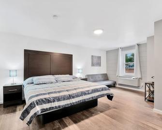 The Blue Anchor Unit #2 - Houghton Lake - Bedroom
